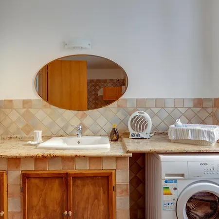 Flamingo House Apartment