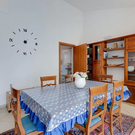 Flamingo House Apartment *